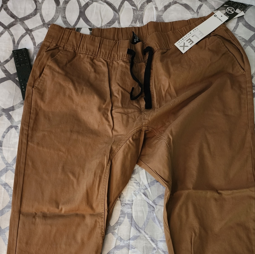 Cropped bottom pants